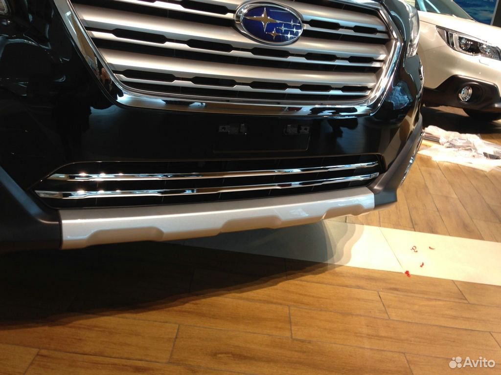 Накладки на нижнюю решетку радиатора Subaru Outbac