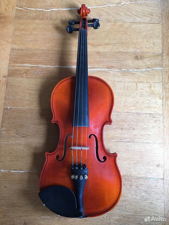 Две скрипки
