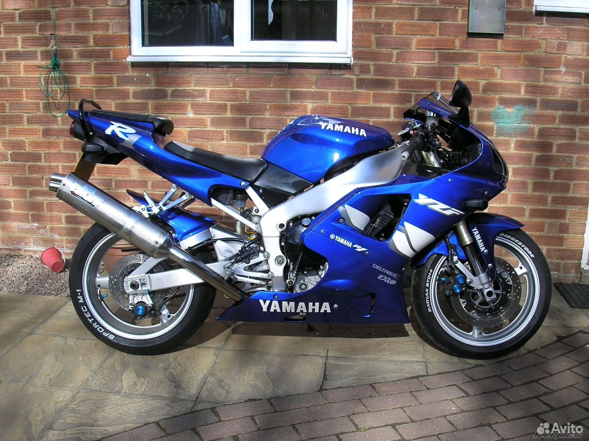 Yamaha r1 1999