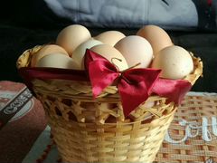 Инкубационное яйцо, цыплята