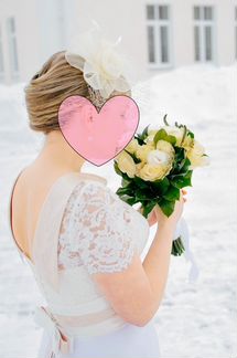 Свадебное платье цвета айвери