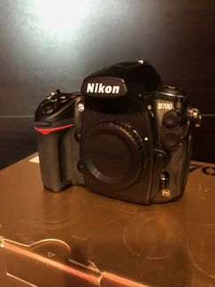 Продам комплект Nikon D700+