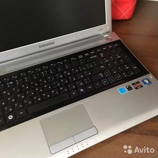Стильный ноутбук SAMSUNG RV515