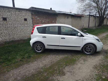 Nissan Note 1.4 МТ, 2008, 95 000 км
