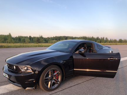 Ford Mustang 3.7 AT, 2011, купе