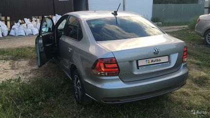Volkswagen Polo 1.6 AT, 2017, седан