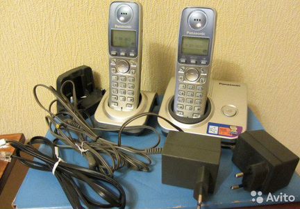 Телефон беспроводной с двумя трубками и аоном