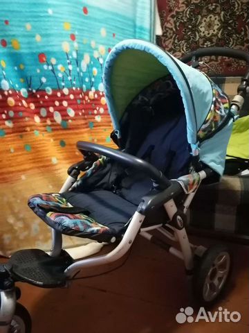 Детская прогулочная коляска