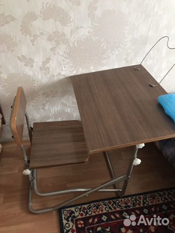Стол растущий для школьного возраста.Складной