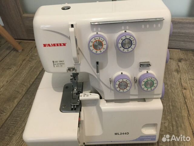 Оверлок Family ML 244