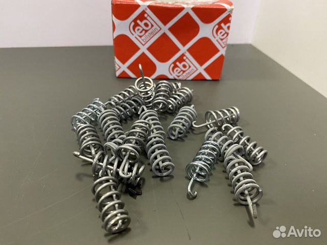 Пружинка колодок ручника Mercedes Benz