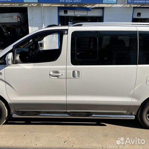 Пороги труба с проступью Hyundai H1 Grand Starex