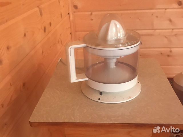 Соковыжималка цитрусовая Braun. Сделано в Испании