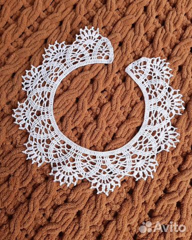 Воротничок крючком на платье