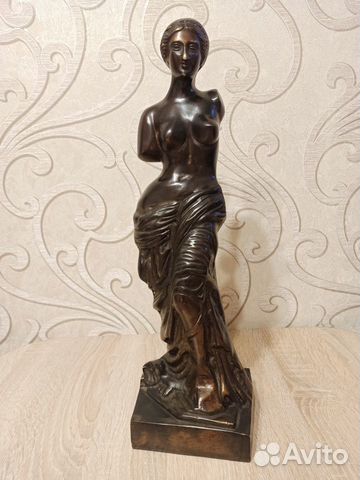Бронзовые статуэтки
