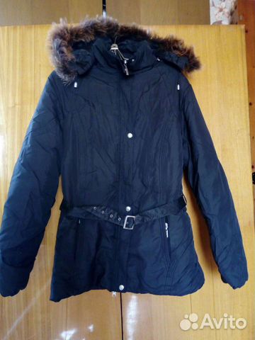 Женская зимняя куртка 46 48