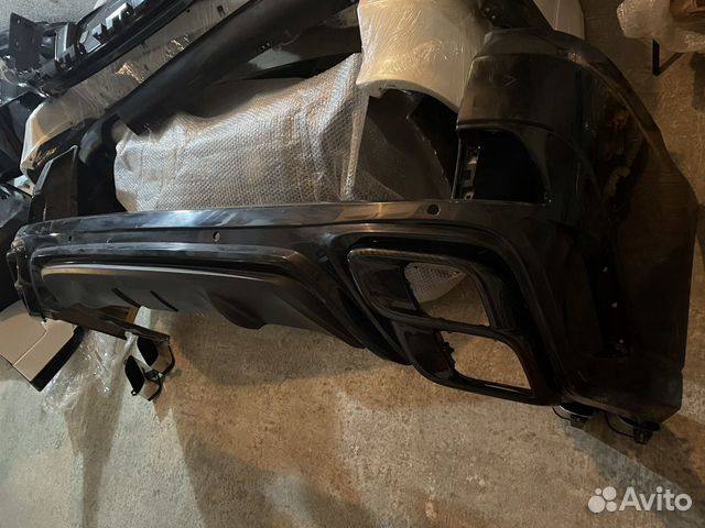 Бадний бампер khann для lexus Lx