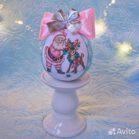 Елочная игрушки с вышивкой