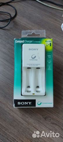 Зарядное устройство Sony AA и AAA пальчиковые и ми