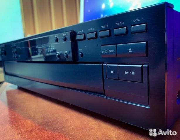 Проигрыватель компакт дисков Kenwood DP-R3090