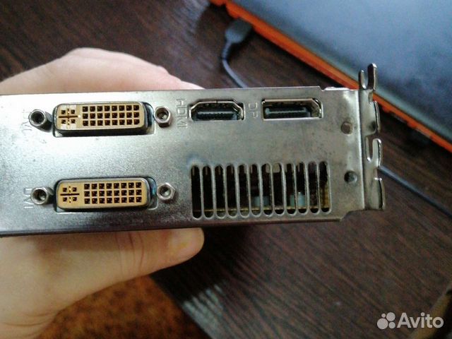 Видеокарта zotac gtx550ti