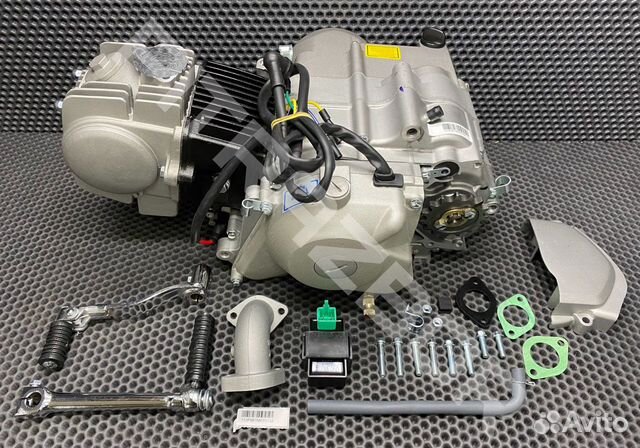 Двигатель YX 125 кубов (электростартер), новый