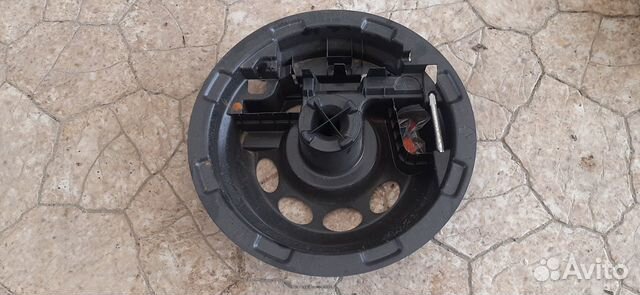 Крепление запасного колеса Mercedes C-Class W203