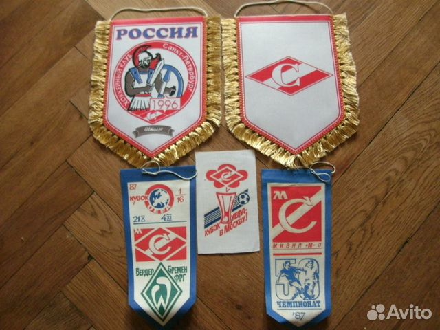 10 коллекционных шевронов нашивок Зенит Ленинград 10 коллекционных шевронов нашивок Зенит Ленинград