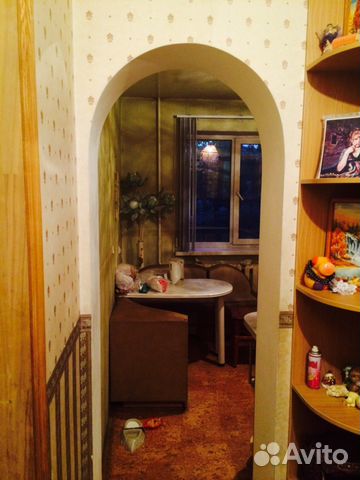 4-к квартира, 33 м², 1/9 эт.
