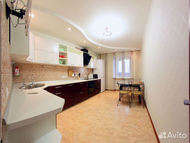 

1-к. квартира, 54 м², 4/10 эт.