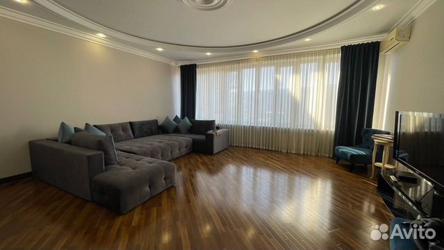 

2-к. квартира, 95 м², 15/16 эт.