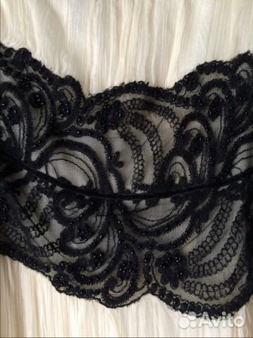 Вечернее платье с кружевом