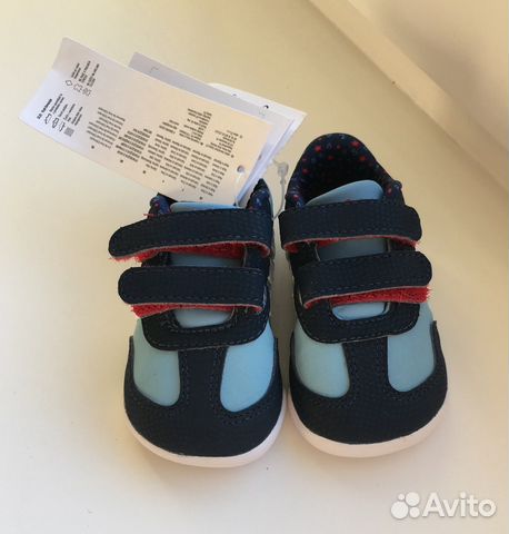 Кроссовки adidas новые (оригинал) Кроссовки adidas новые (оригинал)
