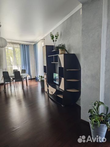

Квартира-студия, 70 м², 2/4 эт.