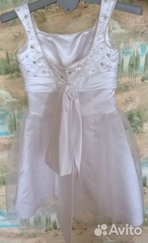 Новое короткое свадебное платье Новое короткое свадебное платье