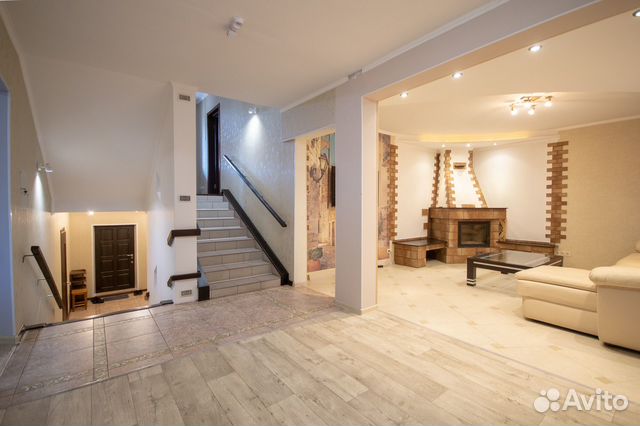 

5-к. коттедж, 400 м²
