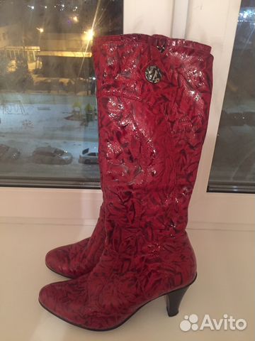 Натуральные лакированные сапоги на осень- весну Натуральные лакированные сапоги на осень- весну