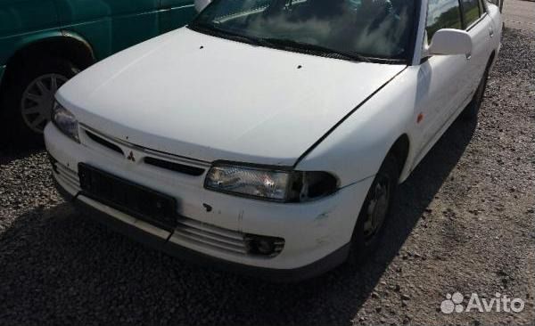 Разбираю Митсубиши Лансер 1995г Mitsubishi Lancer