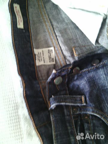 Настоящие джинсы Levis premium р. 30