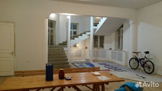 Дом 700 м² на участке 21 сот.