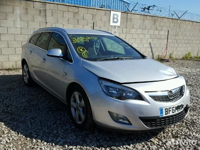 Дверь капот фара бампер Opel astra J