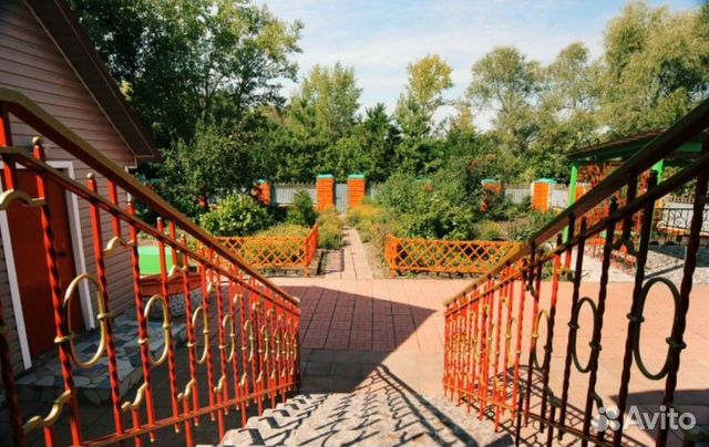 

Коттедж 450 м² на участке 9 сот.
