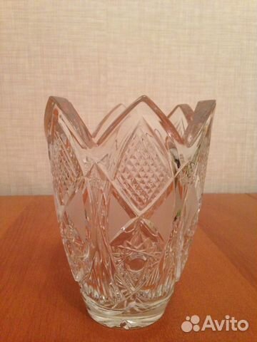 Ваза хрустальная