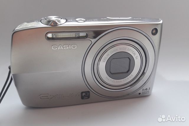 Фотоаппарат Casio Exilim EX-Z2000