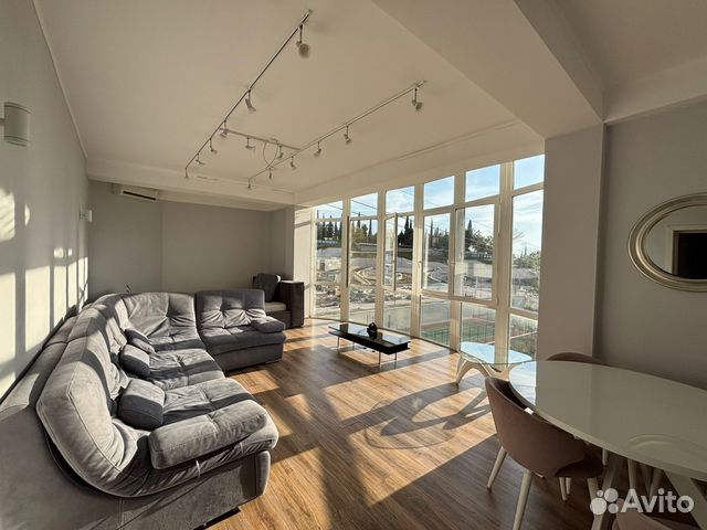 

2-к. квартира, 76,3 м², 3 кровати