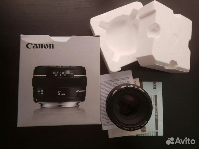 Объектив Canon 50 mm 1.4