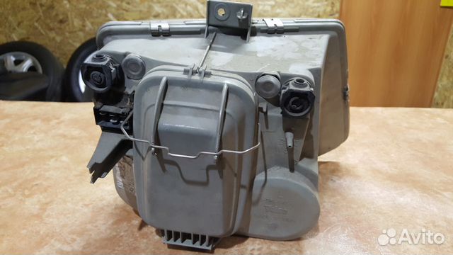 Фара левая Мерседес Вито W638 Vito 6388203061