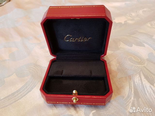Коробка Cartier под серьги Pasquale Bruni Harry Wi Коробка Cartier под серьги Pasquale Bruni Harry Wi