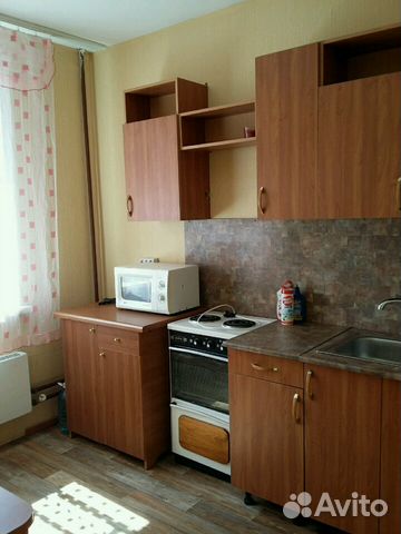 1-к квартира, 40 м², 4/10 эт.