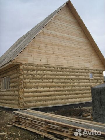 Сруб дома 6х7 м с мансардной крышей Сруб дома 6х7 м с мансардной крышей